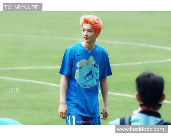 网红挑战足球明星谁能胜出引发全民热议与关注 网红挑战足球明星谁能胜出引发全民热议与关注